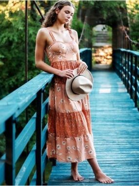 Band Of The Free Coral Floral Maxi Dress Medium Sleeveless Tiered Boho